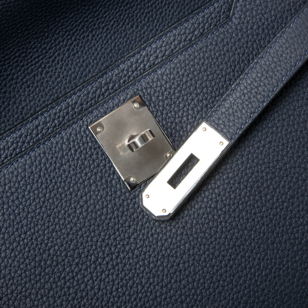 Pochette Cuir — Bleu Nuit